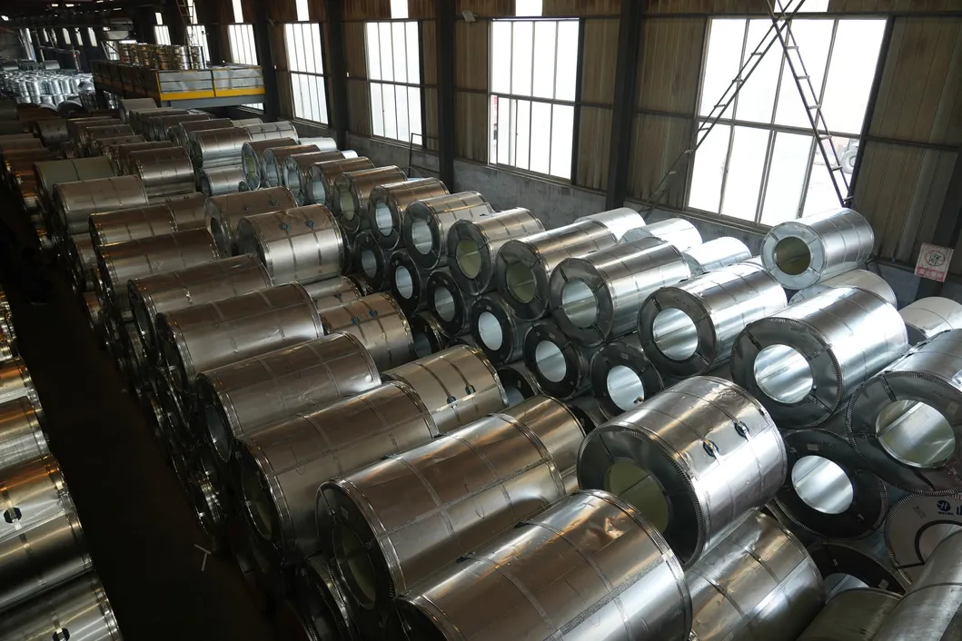 Top Notch Austenitic Stainless Steel 316 Coil With Excellent Wear Holding Capacity And One Coil Weight Of 5-8 TONS 1