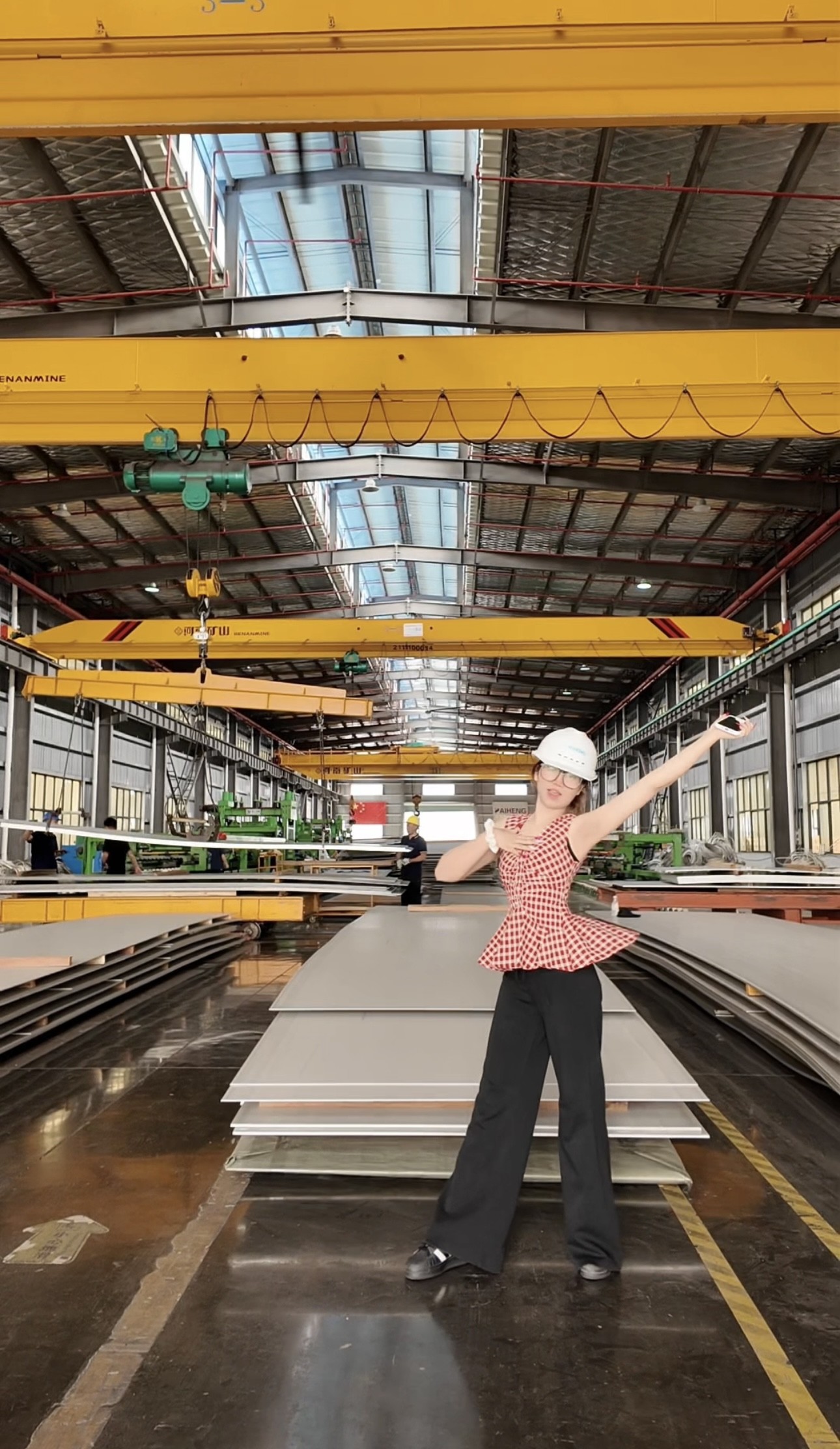 Latest company blogs about Innovation and art dance together - Sylaith special steel company's product promotional film shooting highlights